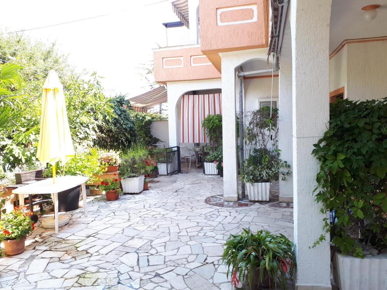 Apartments Vila Ida Vantacici Exterior foto